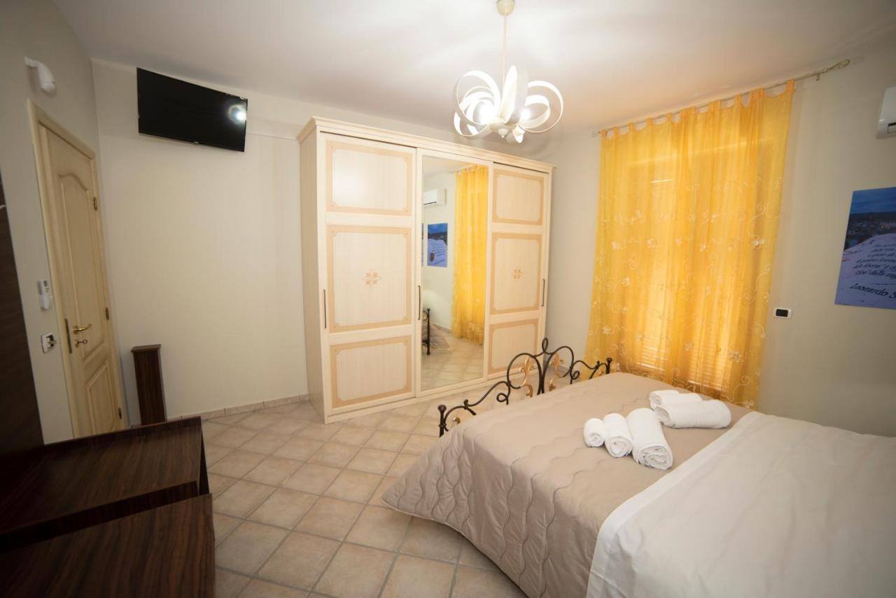 B&B La Terrazza Degli Scrittori Racalmuto Екстериор снимка