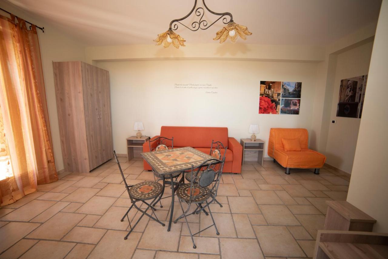 B&B La Terrazza Degli Scrittori Racalmuto Екстериор снимка