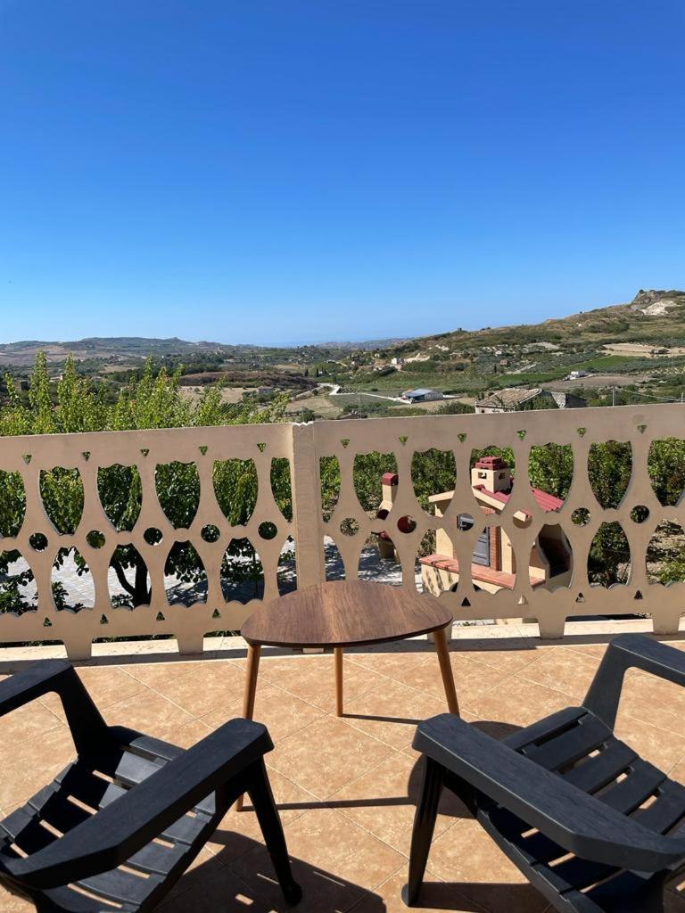 B&B La Terrazza Degli Scrittori Racalmuto Екстериор снимка